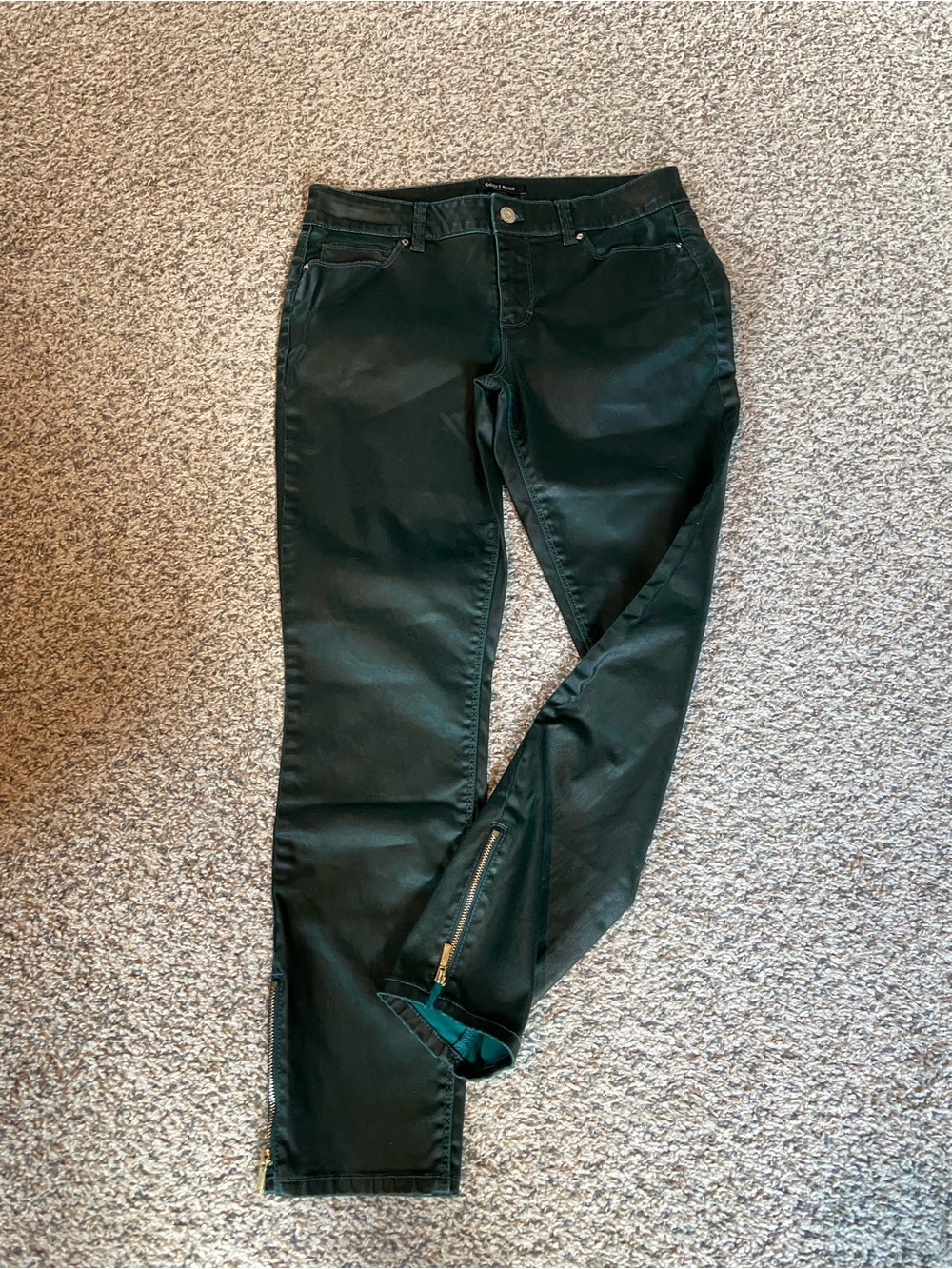 White House Black Market olive green Skimmer Pants